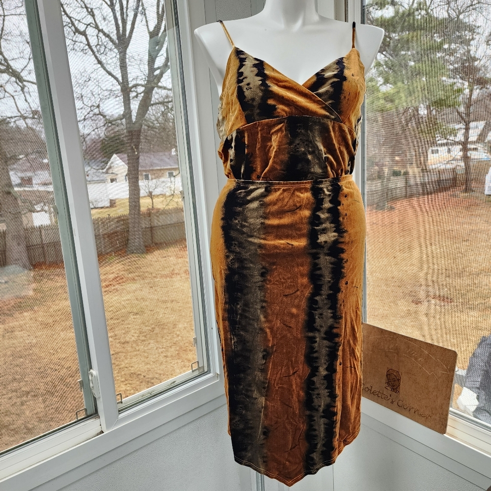 RAG 2 Piece Gold Black Strappy Velvet Top & Assymetrcal Skirt